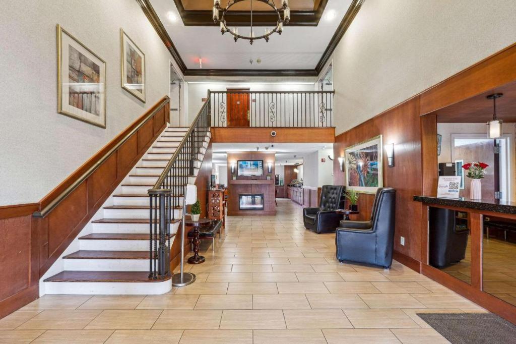 Quality Inn & Suites Dawsonville Exterior foto