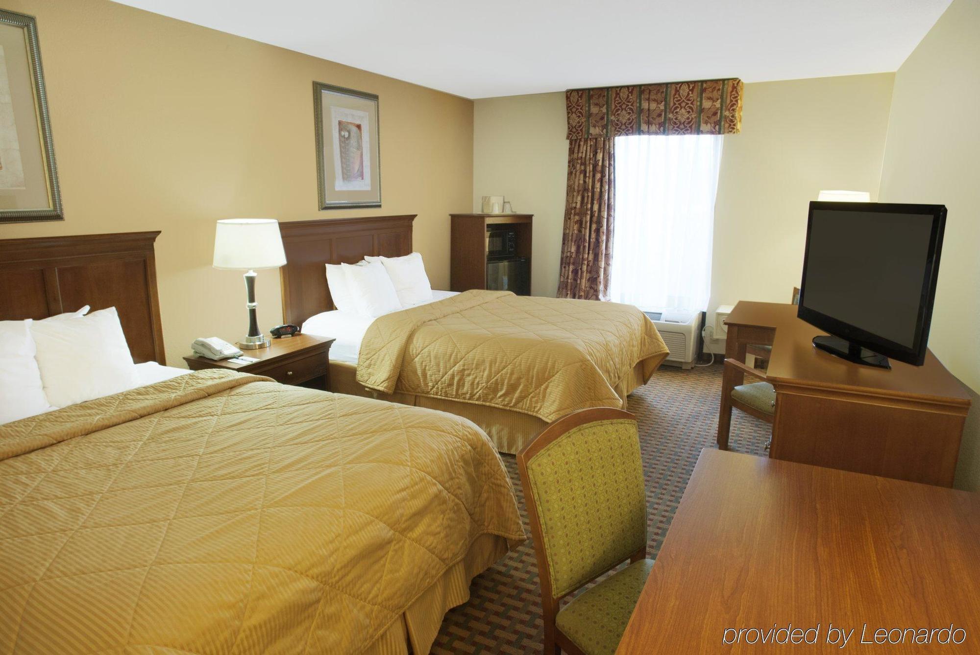 Quality Inn & Suites Dawsonville Quarto foto